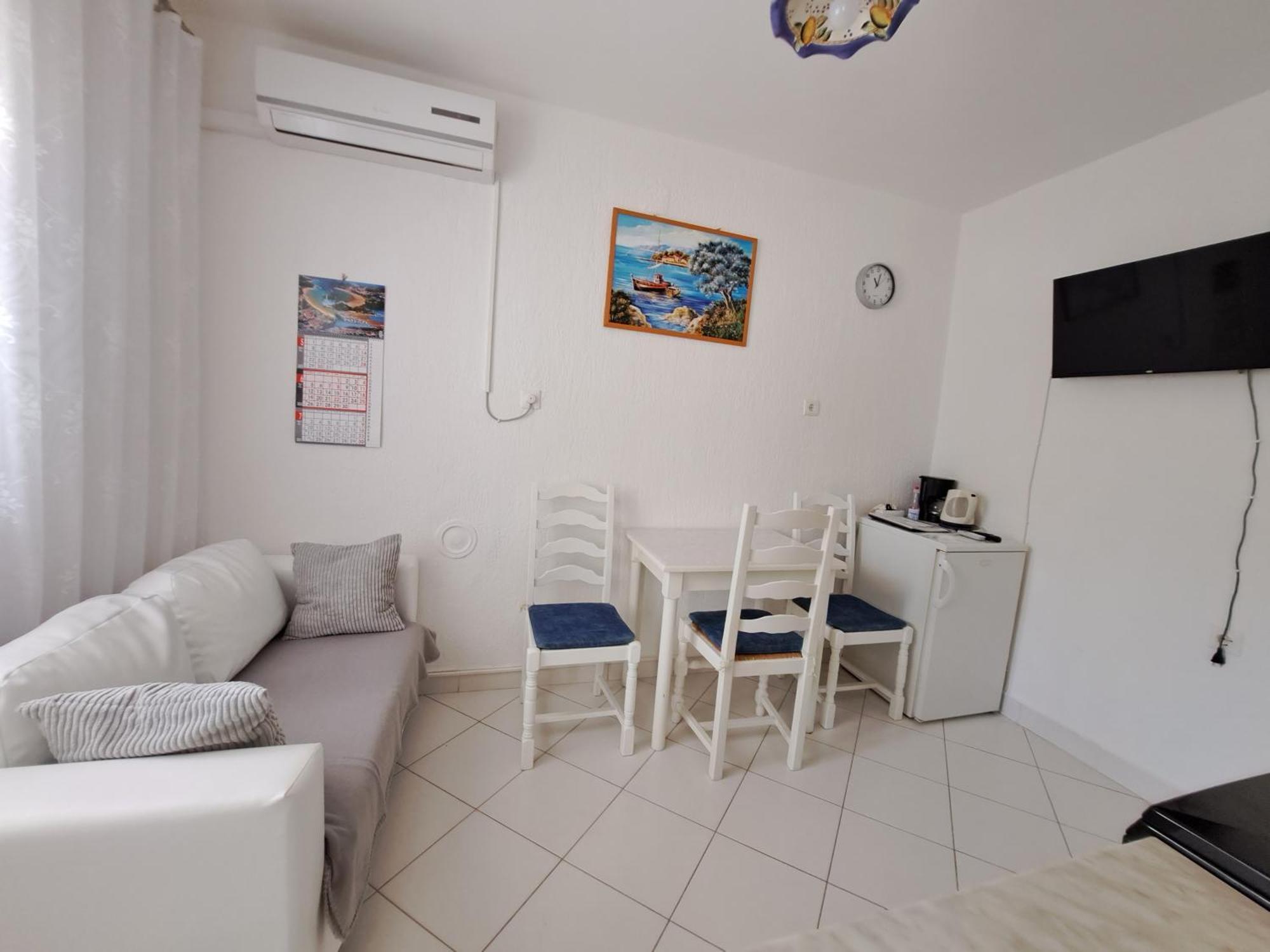 Apartmani Ana-Lora Lopar Esterno foto
