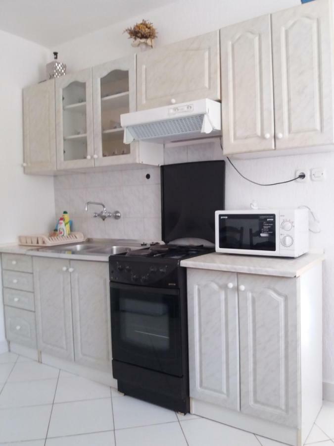 Apartmani Ana-Lora Lopar Esterno foto
